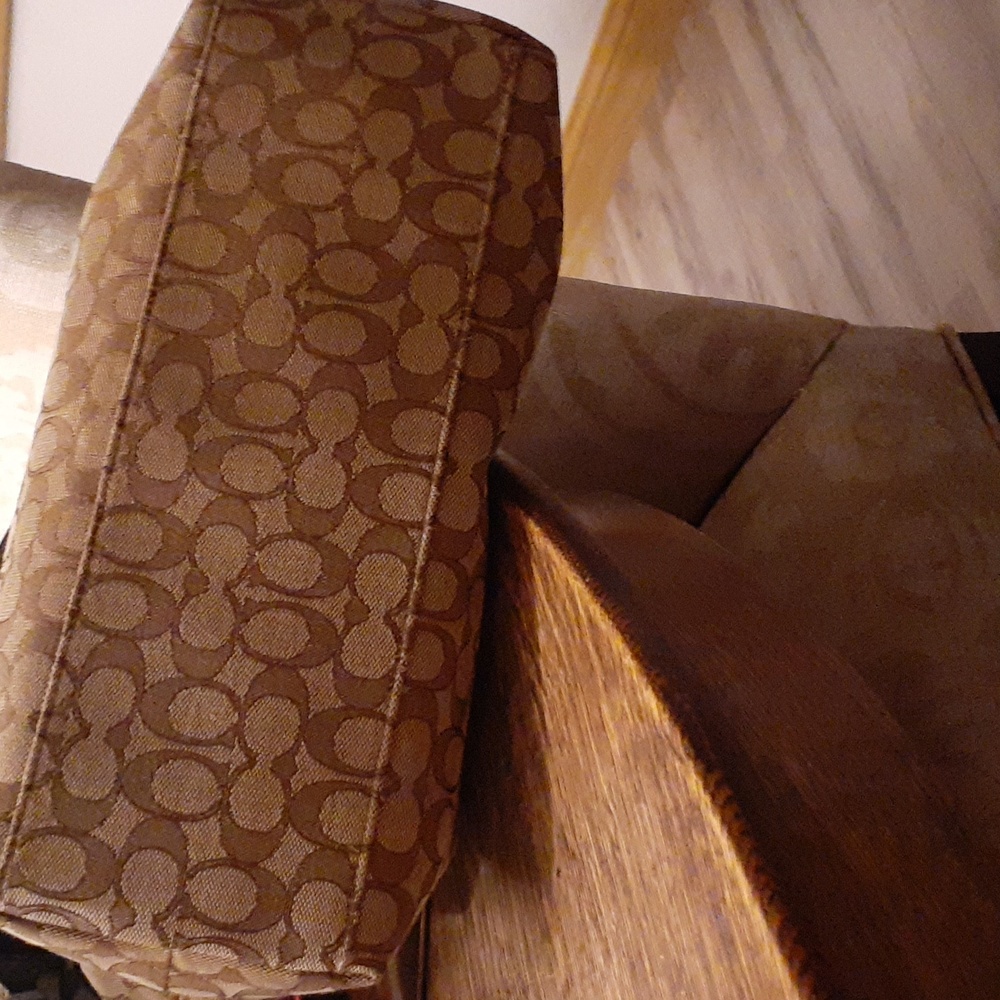 COACH SIGNATURE TOTE BAG - Picture 4 of 15